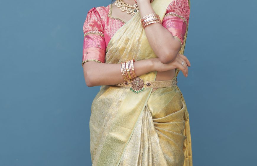 kasavu saree